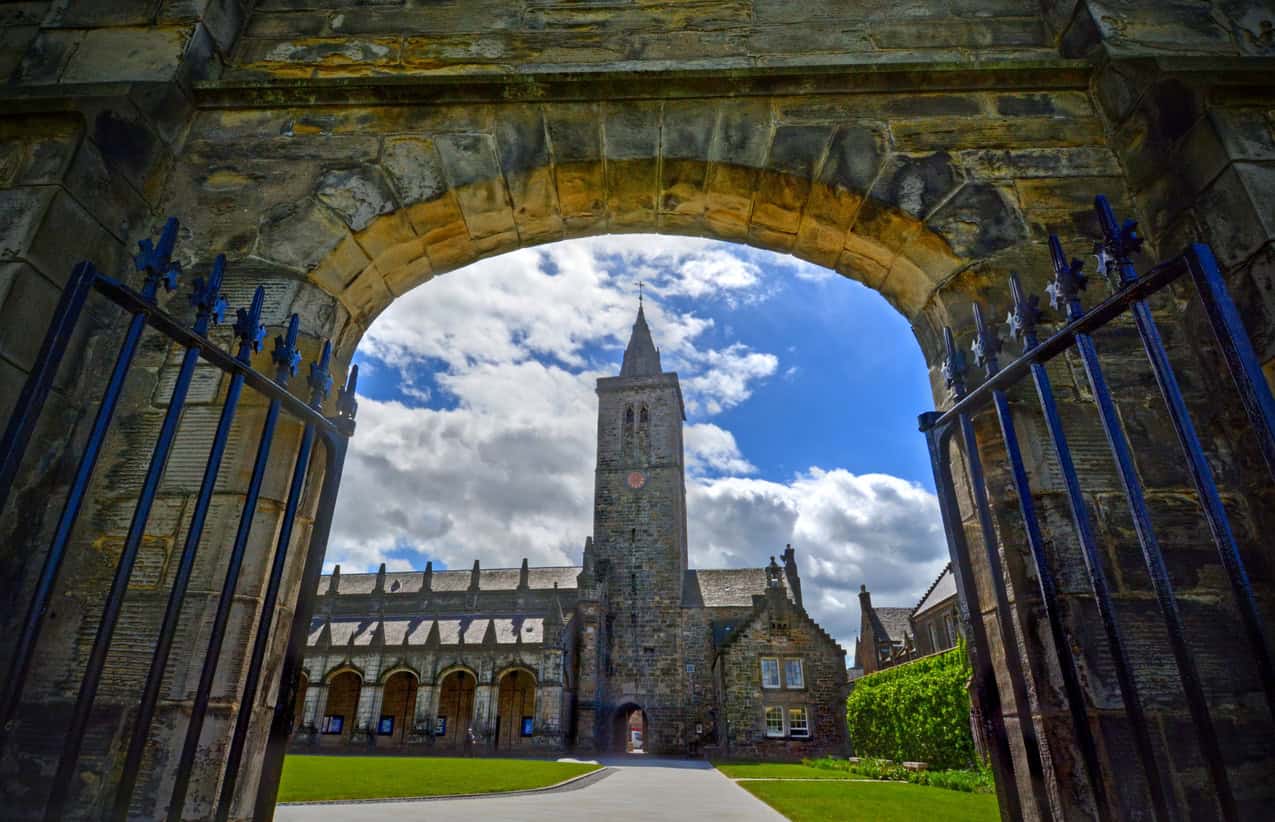 UK unis join forces to offer study pathways for visa brake students